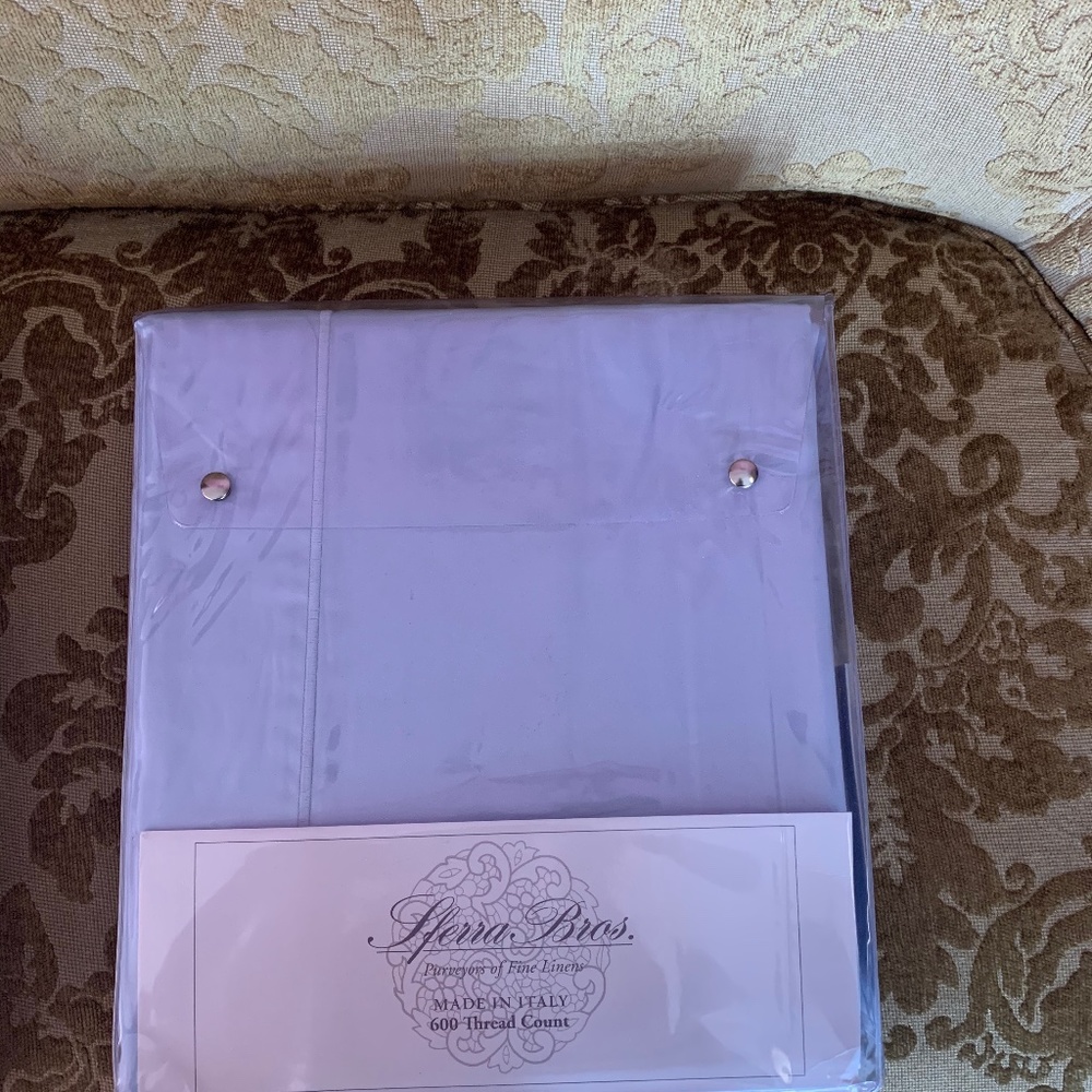 Sferra Allegro king-size bedding set